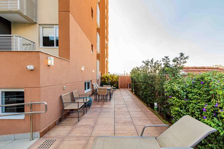 Studio para alugar com 20m², 1 quarto e sem vaga Studio para alugar com 20m², 1 quarto e sem vagaÁrea comum - Piscina
