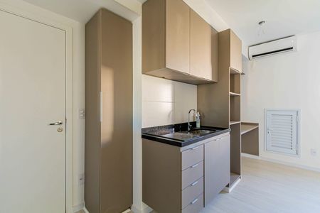 Studio de kitnet/studio para alugar com 1 quarto, 20m² em Vila Romana, São Paulo