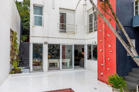 Casa à venda com 540m², 3 quartos e 3 vagas
