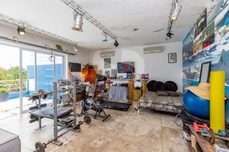 Casa à venda com 540m², 3 quartos e 3 vagas