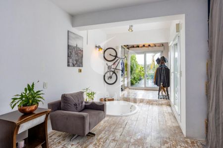 Casa à venda com 540m², 3 quartos e 3 vagas