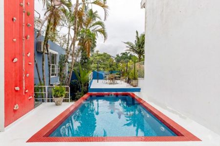 Casa à venda com 540m², 3 quartos e 3 vagas