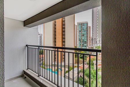Apartamento à venda com 42m², 2 quartos e sem vaga Apartamento à venda com 42m², 2 quartos e sem vagaVaranda