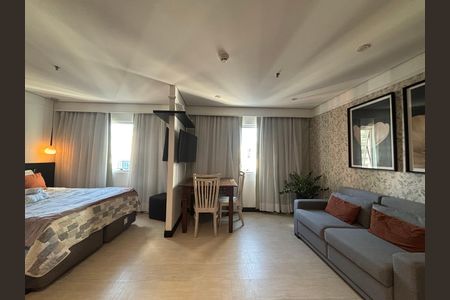 Apartamento para alugar com 33m², 1 quarto e 1 vaga Apartamento para alugar com 33m², 1 quarto e 1 vagaStudio