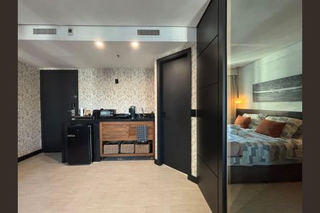 Apartamento para alugar com 33m², 1 quarto e 1 vaga Apartamento para alugar com 33m², 1 quarto e 1 vagaStudio