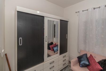 Casa à venda com 175m², 3 quartos e 2 vagasQuarto 2