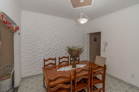 Casa à venda com 175m², 3 quartos e 2 vagasSala de Jantar 