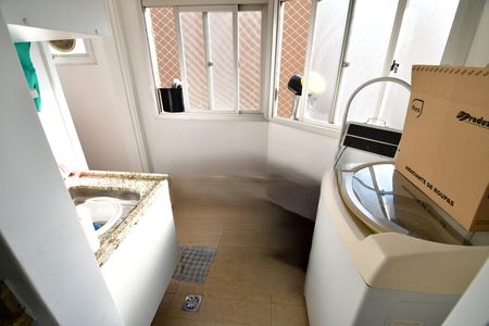 Apartamento à venda com 64m², 1 quarto e 1 vagaÁrea de Serviço