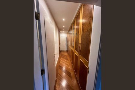 Apartamento à venda com 370m², 4 quartos e 5 vagas