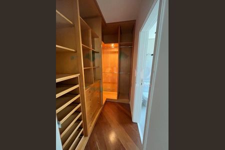 Apartamento à venda com 370m², 4 quartos e 5 vagas