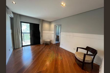 Apartamento à venda com 370m², 4 quartos e 5 vagas