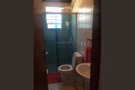 Casa à venda com 3 quartos, 200m² em Jardim Taboao, São Paulo