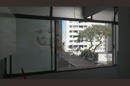 Apartamento à venda com 57m², 1 quarto e sem vaga