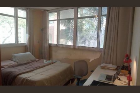 Apartamento à venda com 57m², 1 quarto e sem vaga