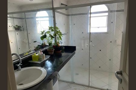 Apartamento à venda com 211m², 4 quartos e 4 vagas