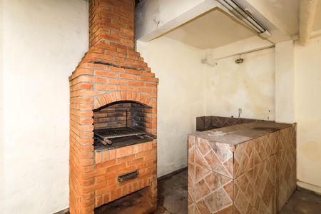 Casa para alugar com 250m², 5 quartos e 2 vagasQuintal