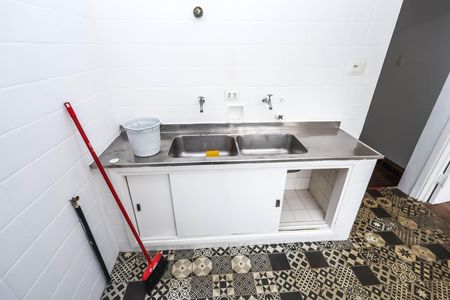 Casa para alugar com 250m², 5 quartos e 2 vagasCozinha
