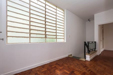 Casa para alugar com 250m², 5 quartos e 2 vagasHall superior