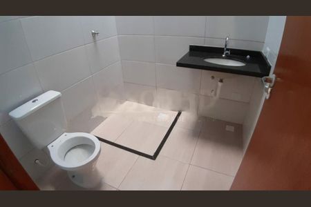 Casa à venda com 80m², 3 quartos e 2 vagas