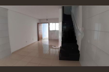 Casa à venda com 80m², 3 quartos e 2 vagas