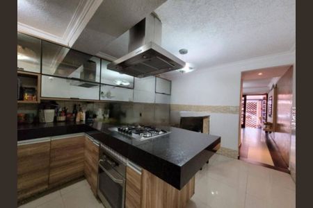 Casa à venda com 4 quartos, 100m² em Jardim dos Manacas, São Paulo