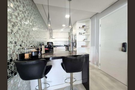 Apartamento à venda com 121m², 3 quartos e 2 vagas