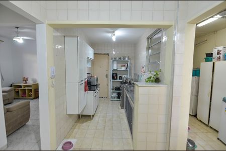 Apartamento à venda com 75m², 3 quartos e sem vaga Apartamento à venda com 75m², 3 quartos e sem vagaCozinha