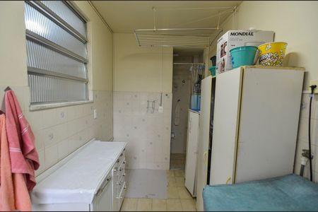 Apartamento à venda com 75m², 3 quartos e sem vaga Apartamento à venda com 75m², 3 quartos e sem vagaÁrea de Serviço