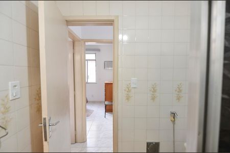 Apartamento à venda com 75m², 3 quartos e sem vaga Apartamento à venda com 75m², 3 quartos e sem vagaBanheiro