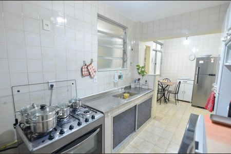 Apartamento à venda com 75m², 3 quartos e sem vaga Apartamento à venda com 75m², 3 quartos e sem vagaCozinha