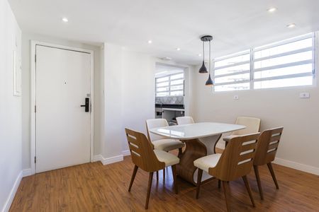 Apartamento para alugar com 100m², 3 quartos e 1 vaga Apartamento para alugar com 100m², 3 quartos e 1 vagaSala