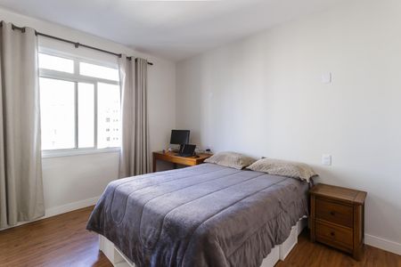 Apartamento para alugar com 100m², 3 quartos e 1 vaga Apartamento para alugar com 100m², 3 quartos e 1 vagaQuarto Suíte