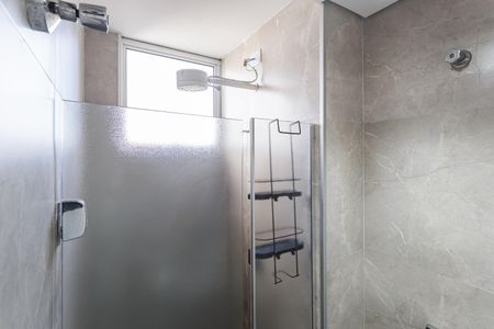 Apartamento para alugar com 100m², 3 quartos e 1 vaga Apartamento para alugar com 100m², 3 quartos e 1 vagaBanheiro da Suíte
