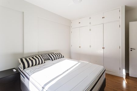 Apartamento para alugar com 100m², 3 quartos e 1 vaga Apartamento para alugar com 100m², 3 quartos e 1 vagaQuarto 1