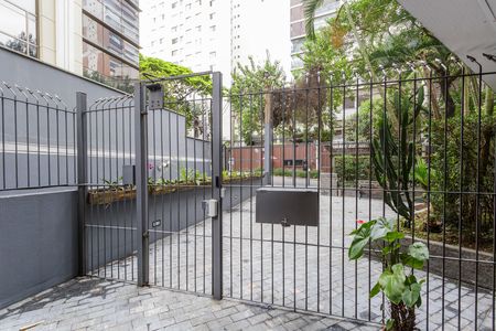 Apartamento para alugar com 100m², 3 quartos e 1 vaga Apartamento para alugar com 100m², 3 quartos e 1 vagaFachada