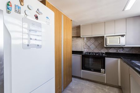 Apartamento para alugar com 100m², 3 quartos e 1 vaga Apartamento para alugar com 100m², 3 quartos e 1 vagaCozinha
