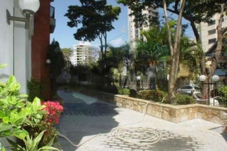 Apartamento à venda com 161m², 2 quartos e 3 vagas