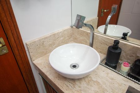 Apartamento à venda com 162m², 2 quartos e 2 vagas Apartamento à venda com 162m², 2 quartos e 2 vagasBanheiro Social