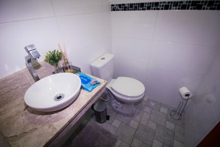Apartamento à venda com 162m², 2 quartos e 2 vagas Apartamento à venda com 162m², 2 quartos e 2 vagasLavabo