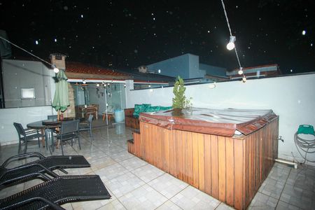 Apartamento à venda com 162m², 2 quartos e 2 vagas Apartamento à venda com 162m², 2 quartos e 2 vagasJacuzzi 6 Pessoas