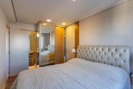 Apartamento à venda com 67m², 2 quartos e 1 vaga