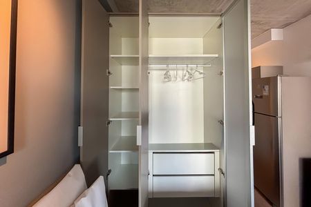 Studio à venda com 24m², 1 quarto e sem vaga