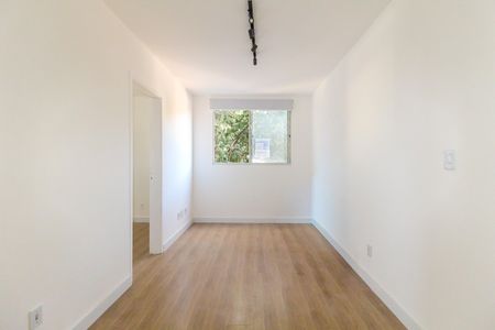 Apartamento à venda com 40m², 2 quartos e 1 vaga Apartamento à venda com 40m², 2 quartos e 1 vagaSala