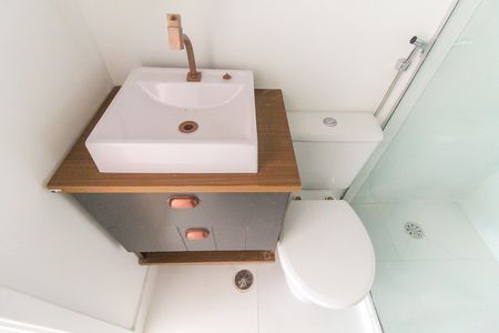 Apartamento à venda com 40m², 2 quartos e 1 vaga Apartamento à venda com 40m², 2 quartos e 1 vagaBanheiro social