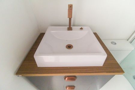 Apartamento à venda com 40m², 2 quartos e 1 vaga Apartamento à venda com 40m², 2 quartos e 1 vagaBanheiro social