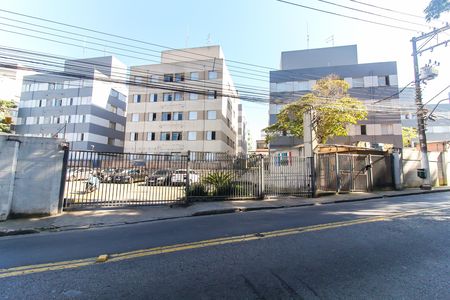 Apartamento à venda com 40m², 2 quartos e 1 vaga Apartamento à venda com 40m², 2 quartos e 1 vagaFachada