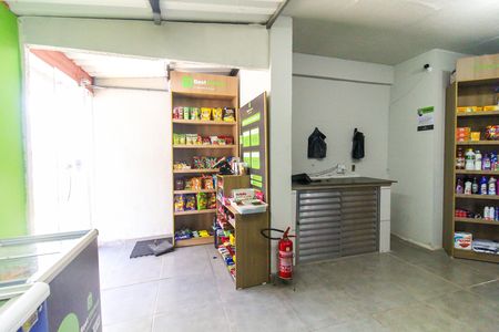 Apartamento à venda com 40m², 2 quartos e 1 vaga Apartamento à venda com 40m², 2 quartos e 1 vagaMini Mercado