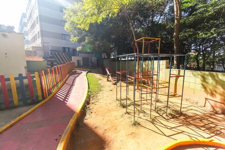 Apartamento à venda com 40m², 2 quartos e 1 vaga Apartamento à venda com 40m², 2 quartos e 1 vagaÁrea comum - Playground