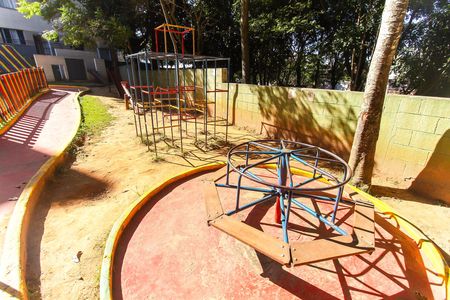 Apartamento à venda com 40m², 2 quartos e 1 vaga Apartamento à venda com 40m², 2 quartos e 1 vagaÁrea comum - Playground