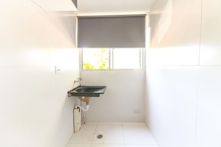 Apartamento à venda com 40m², 2 quartos e 1 vaga Apartamento à venda com 40m², 2 quartos e 1 vagaCozinha e Área de Serviço
